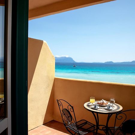 Hotel Castello Golfo Aranci Bagian luar foto